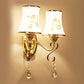 Frendorf | Kromming Wandgemonteerde Lamp Hedendaagse Metallische Gouden Wandlamp met Geometrische Glazen Schaduw