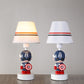 Empire Shade Tischlampe Cartoon Stoff Einzel-Glühbirne Weiße Nachttischlampe mit Pferdebasis