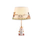 Nordic Empire Shade Tischlampe Stoff 1 Glühbirne Schlafzimmer Nachttischlampe mit Figur