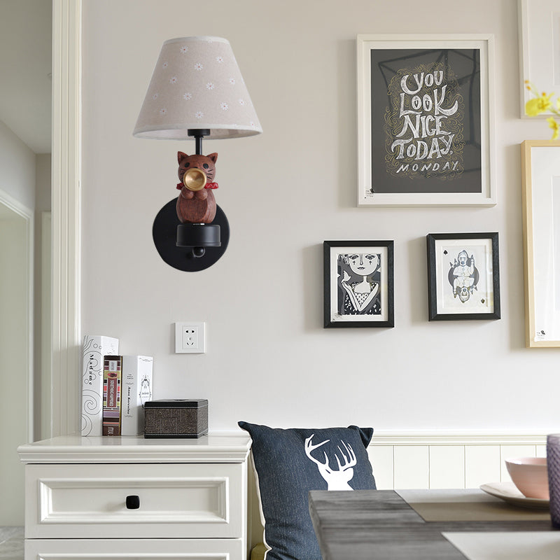 Frendorf | Lieve Huisdier Kat Wandlamp Één Licht Hars Façade Licht met Bloemenschaduw voor Studiekamer
