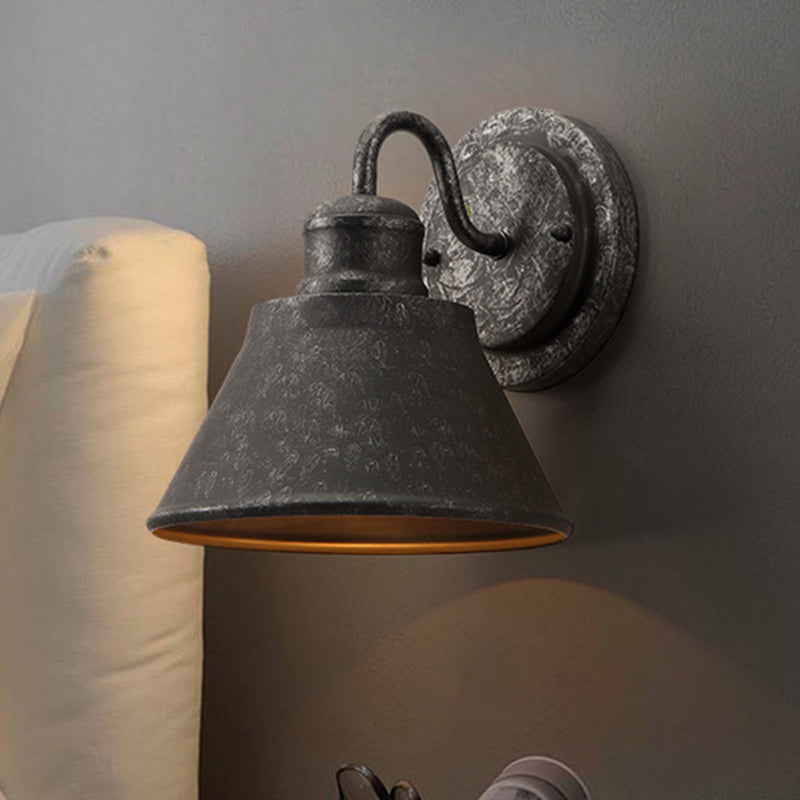 Frendorf | Metalen Antiek Zilveren Wandlamp Conus 1-Licht Industriële Wandverlichting voor Slaapkamer