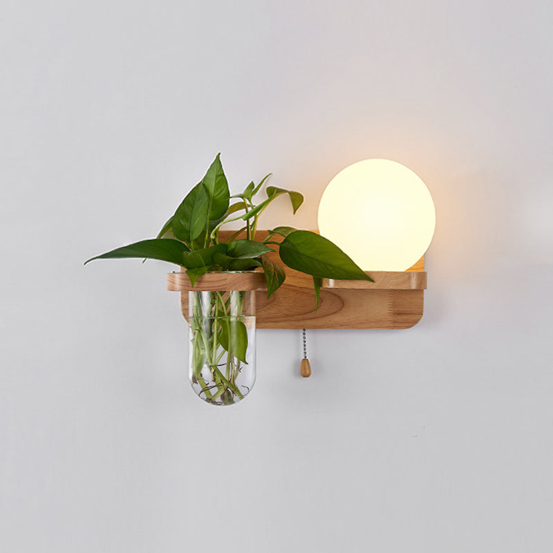 Frendorf | Geometrische Trekkette Wandleuchte Einfachheit Weißes Glas Einzeln Flur Wandmontierte Lampe in Holz