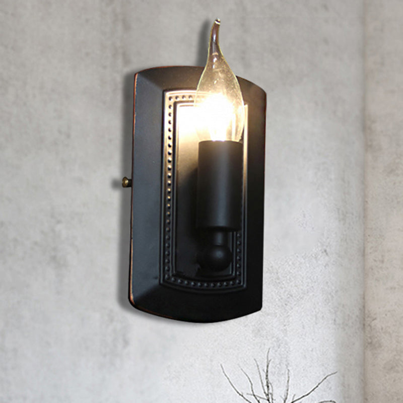 Frendorf | Eine Wandleuchte mit einer Kerzenhaube aus klarem Glas, industrielle Schlafzimmer-Wandleuchte in antik-mattem Schwarz