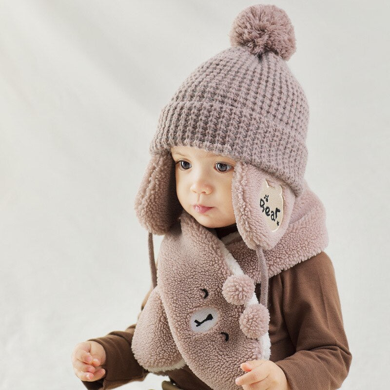 Frendorf | Baby Wintermütze mit Ohrenschützern und Passendem Schal
