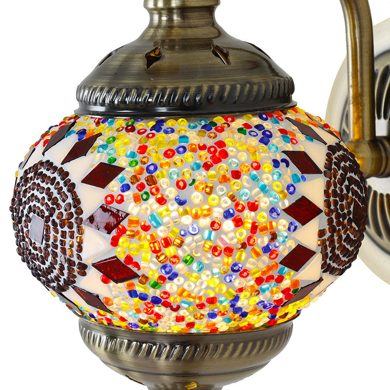 Zeitgenössische Retro Eisen Glas Mosaik Globus 1-Licht Wand Sconces Lampe Für Flur