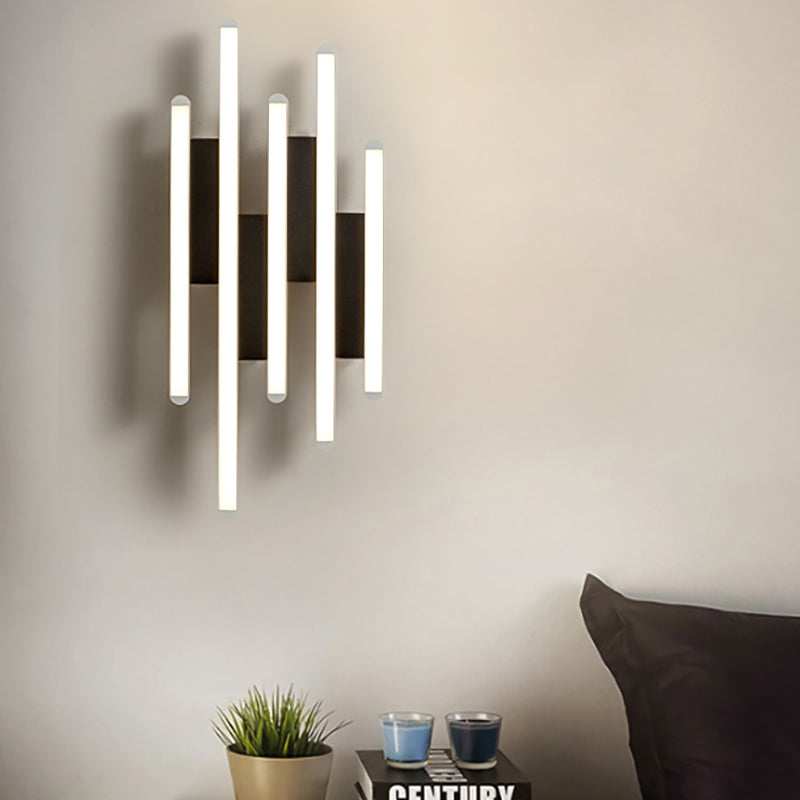 Moderne lineare wandmontierte Licht Acryl Weiß Nachttisch LED Wandleuchte in warm/weißem Licht, 12,5"/16,5"/20,5" H