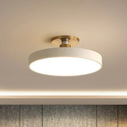 Frendorf | AstraGlow Skandinavische LED Deckenleuchte | Runde Flush Mount | Acryl Design | Schlafzimmerbeleuchtung