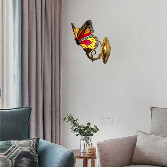 Frendorf | Gekleurd Glas Vlinder Wandlamp Landelijke Stijl 1 Licht Wandmontage Verlichting in Rood/Blauw