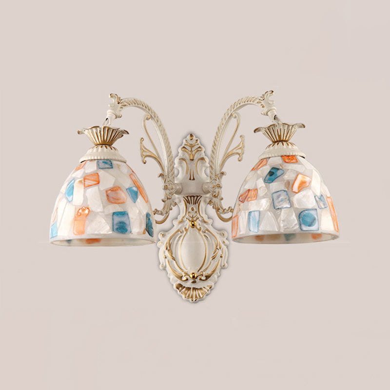 Weiße Wandlampe Traditionelle Tiffany-Glasglockenschirm-Wandleuchte für Korridor