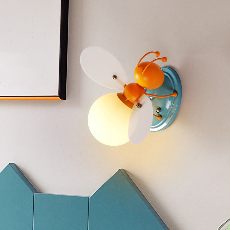 Frendorf | Bijenkorf Kinderslaapkamer Wandlamp Verlichting Metallic Enkel Moderne Wandlamp met Globe Crème Glazen Lampenkap in Geel