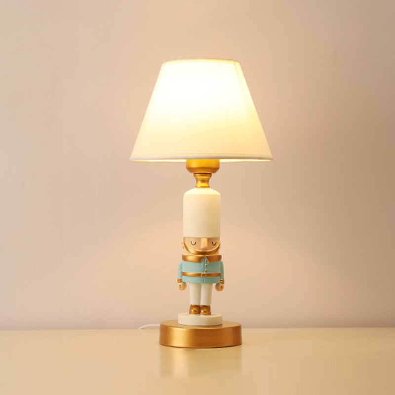 Soldier Nachttischlampe aus Harz 1 Glühbirne Kinderstil Tischbeleuchtung mit Schirm