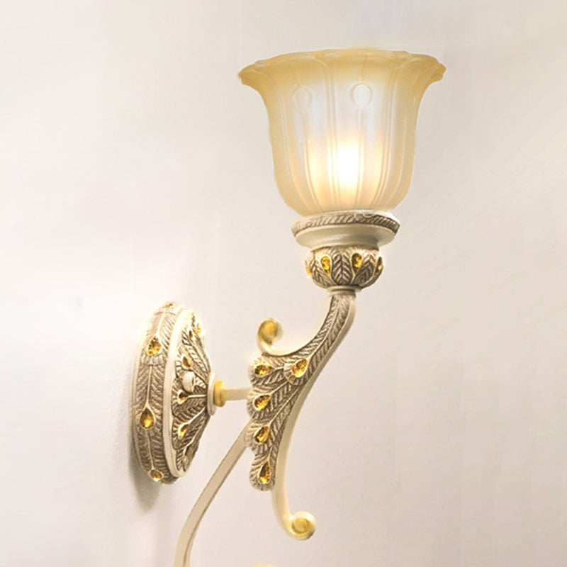 Frendorf | Gekruiste Bloemige Beige Glazen Wandlamp Retro Stijl Woonkamer Wandverlichting met Kristallen Drapering