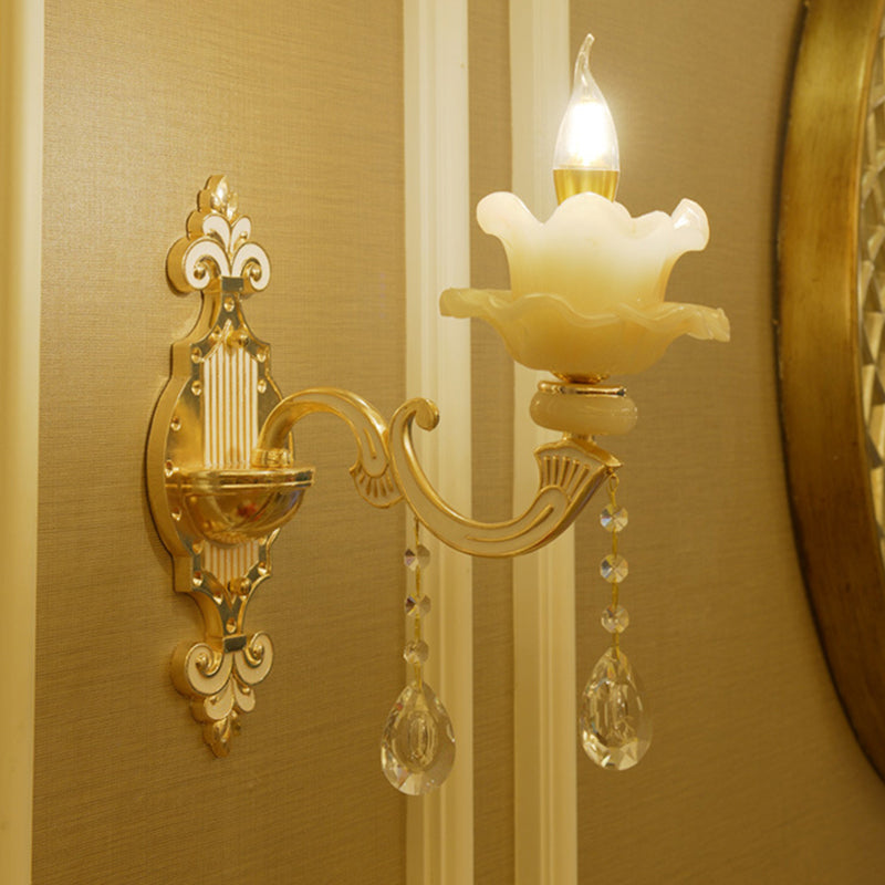Rüsche Jade Wandleuchte Retro-Stil Wohnzimmer Wandleuchte mit Kristallakzent in Gold