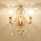 Blumenstrukturiertes Glas-Wandlicht Antikes Wohnzimmer-Wandleuchten-Accessoire mit Kristallakzent in Gold