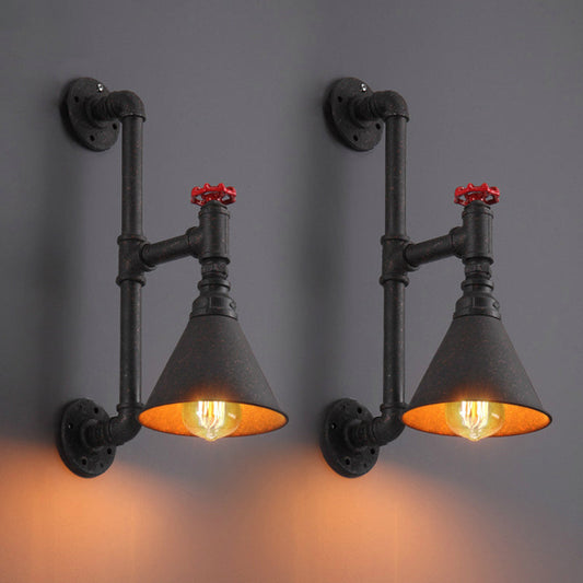 Frendorf | Vintage Conische Wandlamp Eenlampige IJzeren Wandgemonteerde Lamp met Waterpijp in Roest