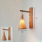 Frendorf | Handgefertigte Korridor-Wandlichtarmatur Bambus Einzel-Glühbirne zeitgenössische Wandmontierte Lampe aus Holz