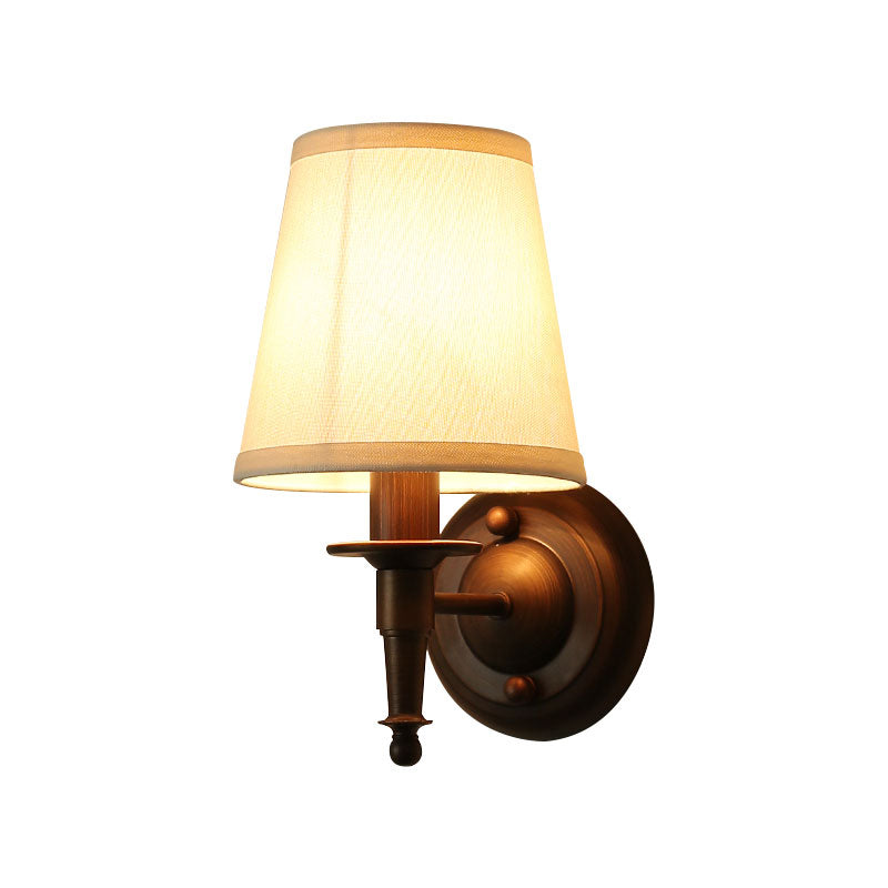Frendorf | Traditionele Bucket Wandlamp 1 Kop Stof Wandarmatuur in Donkerbruin voor de Woonkamer