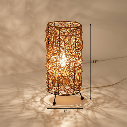 Moderner Stil Zylindrische Tischlampe Rattan Einzel-Glühlampe Wohnzimmer Nachttischbeleuchtung