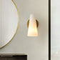 Frendorf | 1-Licht Wohnzimmer Wandbeleuchtung Minimalismus Gold Wandleuchte mit kegelförmigem satiniertem Glasschirm