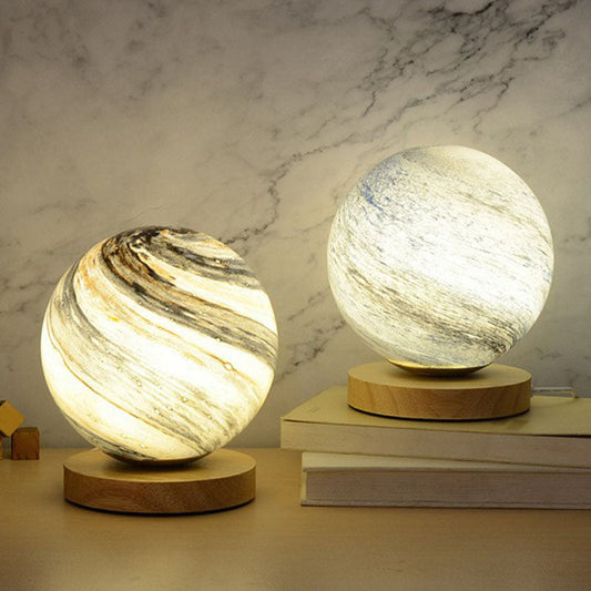 Glass Planet Mini Nachttischlampe Post-Modern 1-Birnen Tischleuchte mit Holzsockel
