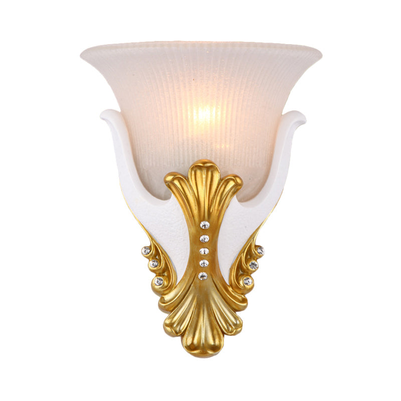 Frendorf | 1 Licht Ribbelglas Wandlamp Vintage Wit/Gele Belvormige Nachtkastlamp, 9.5"/13" Breed