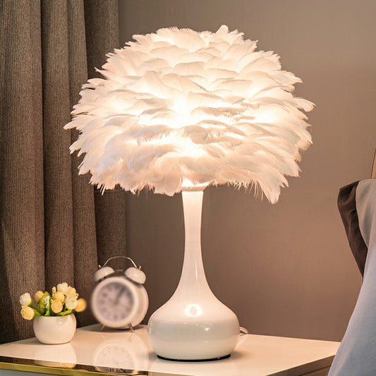 Feder Vase Nachttischlampe Nordisch 1-Glühbirne Tischbeleuchtung für Schlafzimmerdekoration
