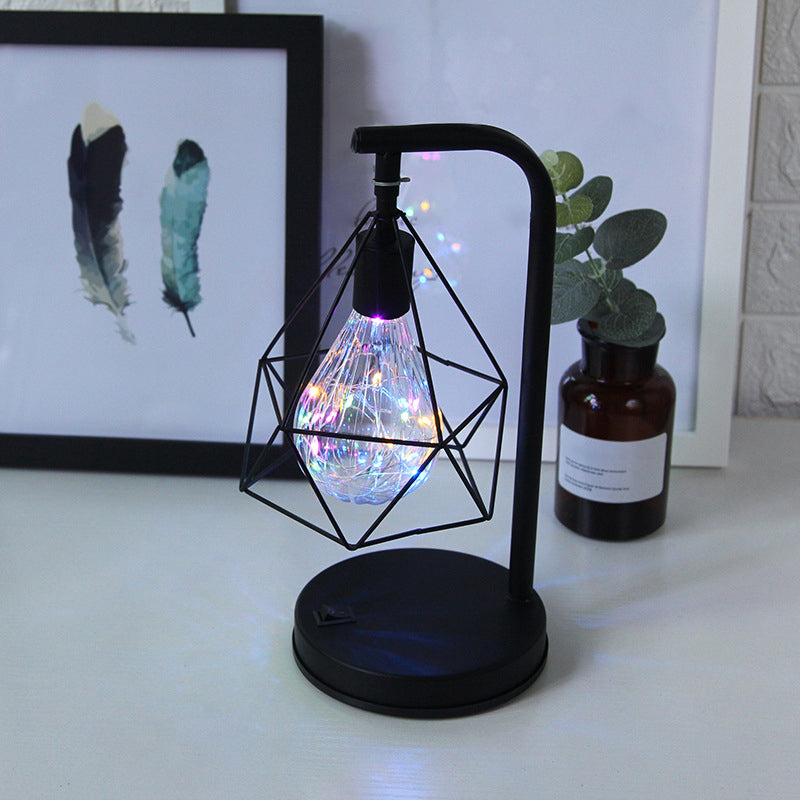 Kinderzimmer LED Nachtlicht Art Deco Schwarz Batterie Tischlampe mit Diamant Eisen Draht Käfig