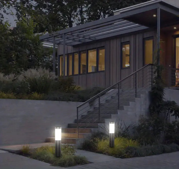 Frendorf | Solar Aussenleuchte | Wasserdicht, energieeffizient & einfach zu installieren für Garten- und Wegbeleuchtung