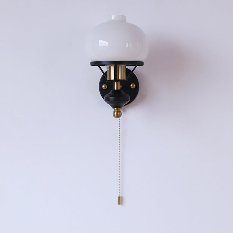 Frendorf | GeoLuxe Französische Geometrische Wandlampe | Eisen & Glas | 1-Licht Design für Wohnzimmer