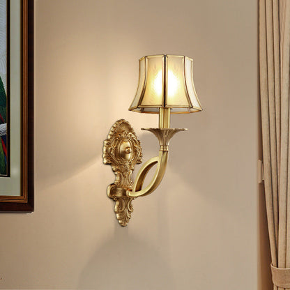 Frendorf | 1/2-Licht Frosted Glas Wandlamp Traditionelle Messing Paneled Glocke Wohnzimmer Wandlampe mit Gewundenem Arm