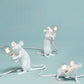 Dekorative Bare Bulb Tischlampe Harz 1-Licht Schlafzimmer Nachtlampe mit Mausbasis