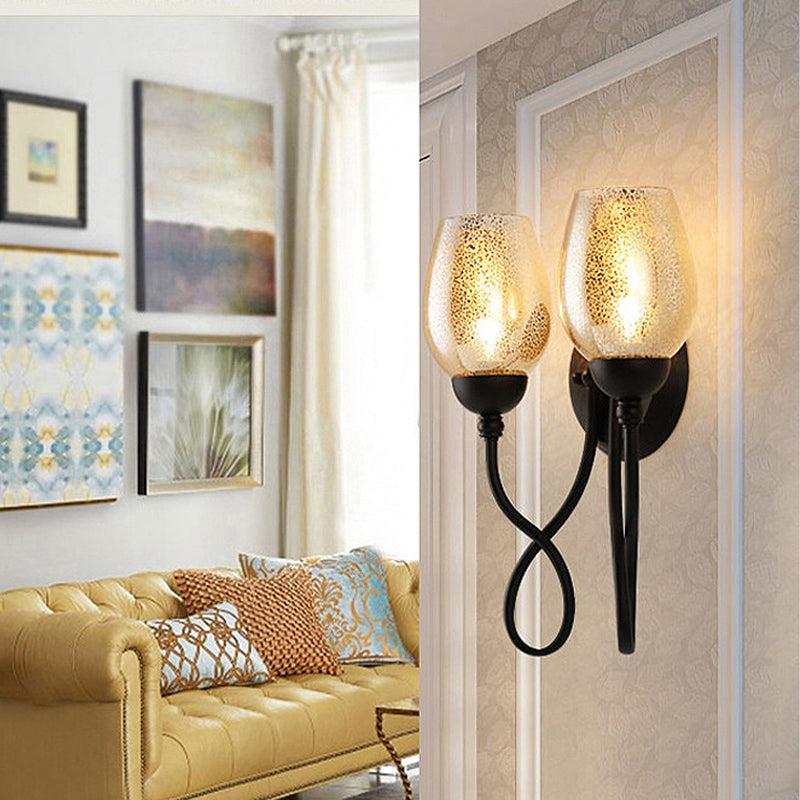 Frendorf | 1/2-Birne Handgeblasenes Glas Wandlicht Traditioneller Schwarzer Schalen-Schirm Esszimmer Wandleuchte Licht