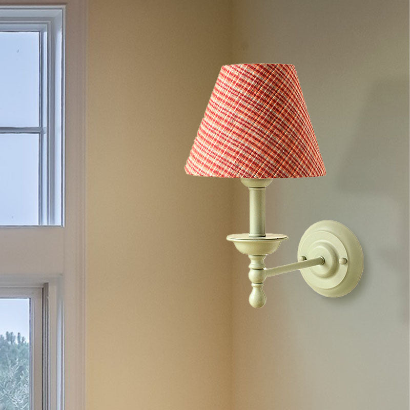 Frendorf | 1 Glühbirne Kegel Wandlampe Vintage-Stil Rot/Gelb/Blau Stoffschirm Wandbeleuchtung für Esszimmer