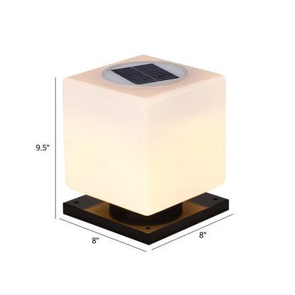 Acrylwürfelförmige Straßenlaterne Nordic Weiß Solar LED Pfostenlampe für den Garten