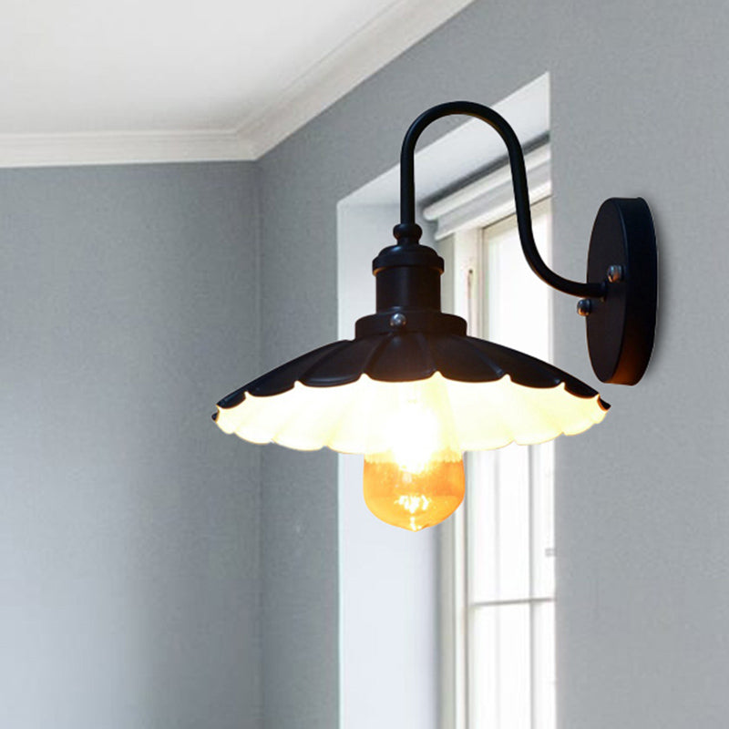 Frendorf | Gooseneck Metall Wand Scone Licht Industrie 9.5"/13" W 1 Licht Flur Wandlampe mit gewelltem Schirm in Schwarz