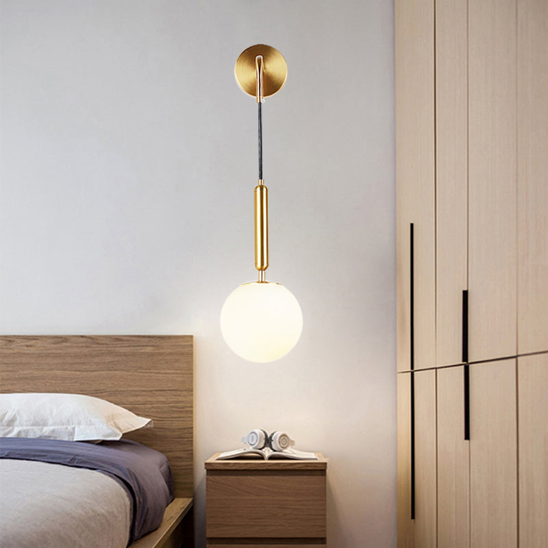 Frendorf | Opal Glas Sferische Wandlamp Fixture Simpliciteit 1 Bulb Wandlamp Sconces voor Slaapkamer