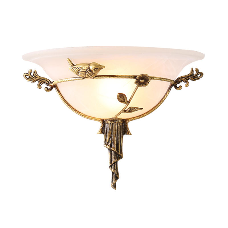 Frendorf | 1 Glühbirne Breite Flare Wandlampe Tradition Weiß/Gelbes Glas Wandleuchte mit Blumen-Deko nach Links/Rechts