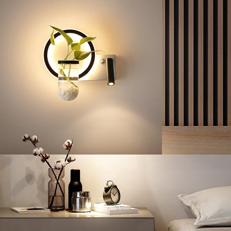 Frendorf | Decoratieve Lusvormige Wandlamp Metalen LED Wandlamp met Spot en Plantenpot in Zwart-Wit