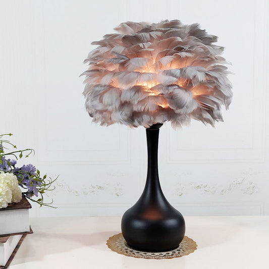 Feder Blumen Vase Nachtbeleuchtung Nordischer Stil Einzelbirne Tischlampe für Schlafzimmer