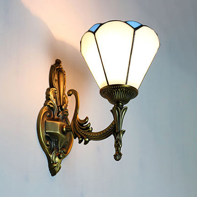 Frendorf | Vintage stijl kegellamp wandverlichting glas-in-lood 1 licht woonkamer wandlamp in wit/blauw