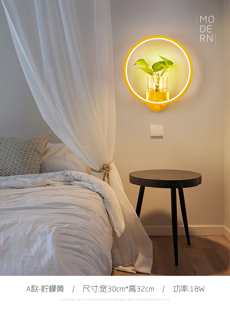 Frendorf | Künstlerische Loop-förmige Wandlampe Metall Nachttisch Wandlicht mit klarem Glas PflanzenTopf