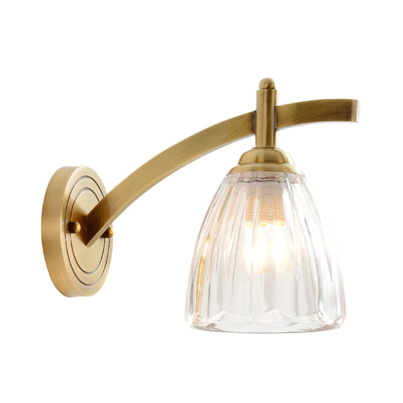 Frendorf | 1 Glühbirne Kegel Wandleuchte Traditionelles Metall Wandbeleuchtung Fixture in Gold mit geripptem Glasschirm für Nachttisch