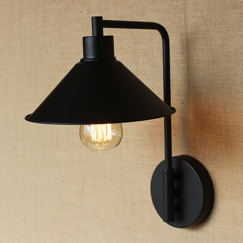 Frendorf | Konische Nachttischleseleuchte Retro Metall 1-Licht Schwarze Wandmontierte Lampe mit Rollkante