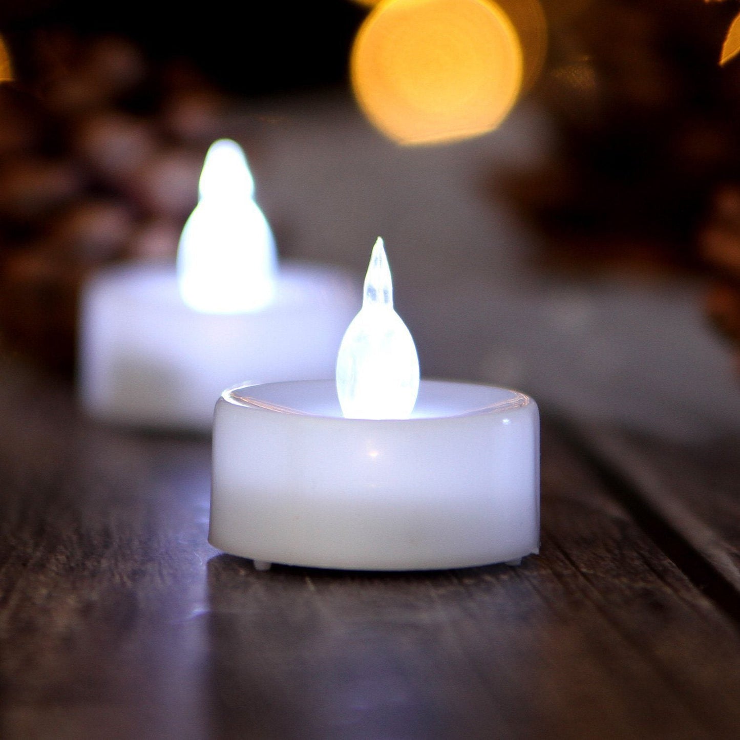 Frendorf | 24-Teile: Coole weiße LED- flameless Teelicht rauchfrei Timer Kerzen