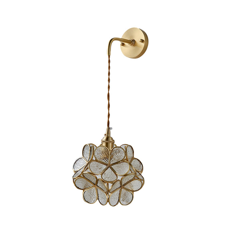 Frendorf | 1 Glühbirne Schlafzimmer Wandschalter Lampe Traditionelle Wandbeleuchtung mit Blumen weiß/rosa/blauem Glas-Schirm