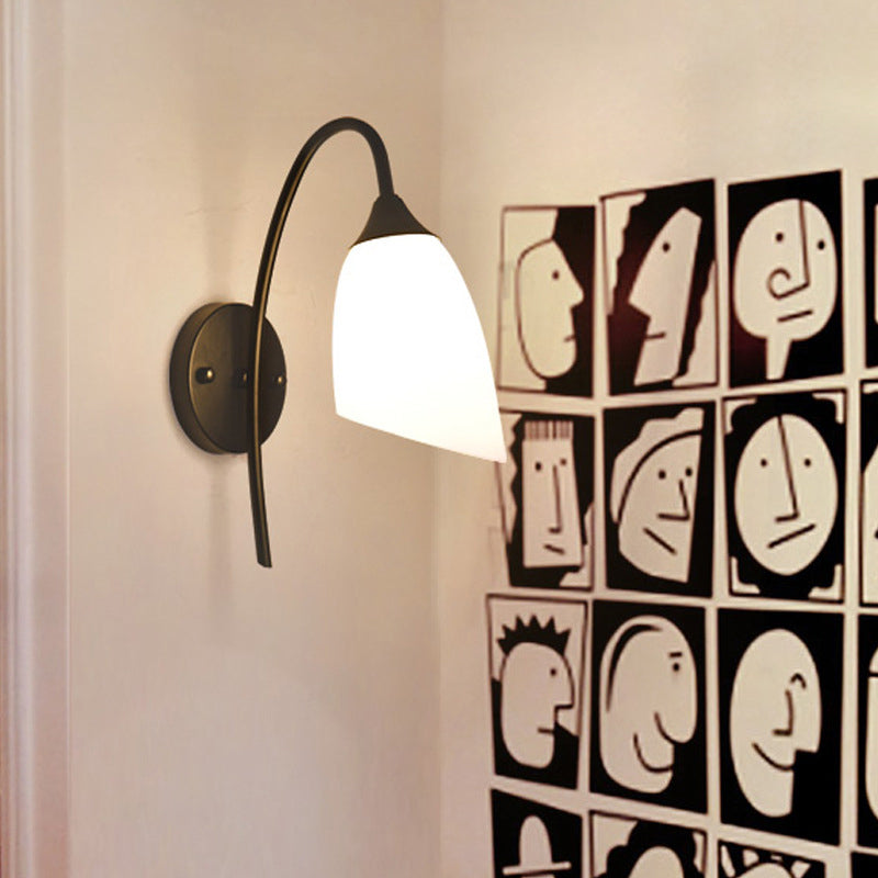 Frendorf | Schwarze Ausführung Gänsehälse Wandlampe rustikales Metall 1 Leuchtmittel Schlafzimmer Wandleuchte mit Milchglas-Schirm