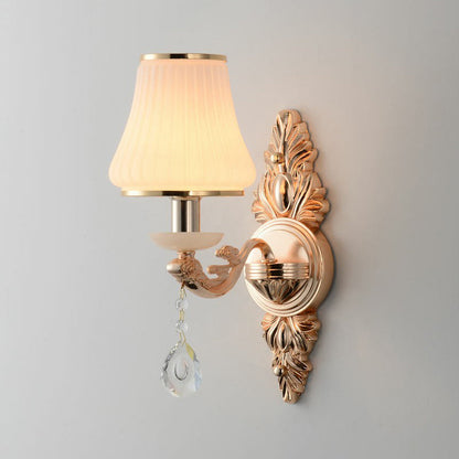 Frendorf | Ausladende weiße Glaswandlampe Minimalistische Wohnzimmer Wandleuchte mit Tropfen-Glaskristall