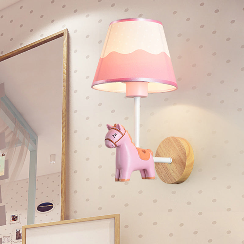Frendorf | Moderne Wandlampe Reduzierter Schatten Einzel Licht Holz Wandlampe mit Tier für Teen