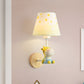 Frendorf | Moderne Wandlampe Reduzierter Schatten Einzel Licht Holz Wandlampe mit Tier für Teen