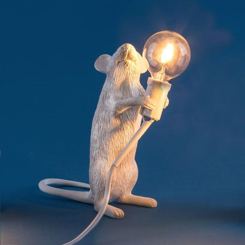 Harzrat-förmige Tischlampe Kreative 1-Licht Nachtbeleuchtung mit Bare Bulb Design